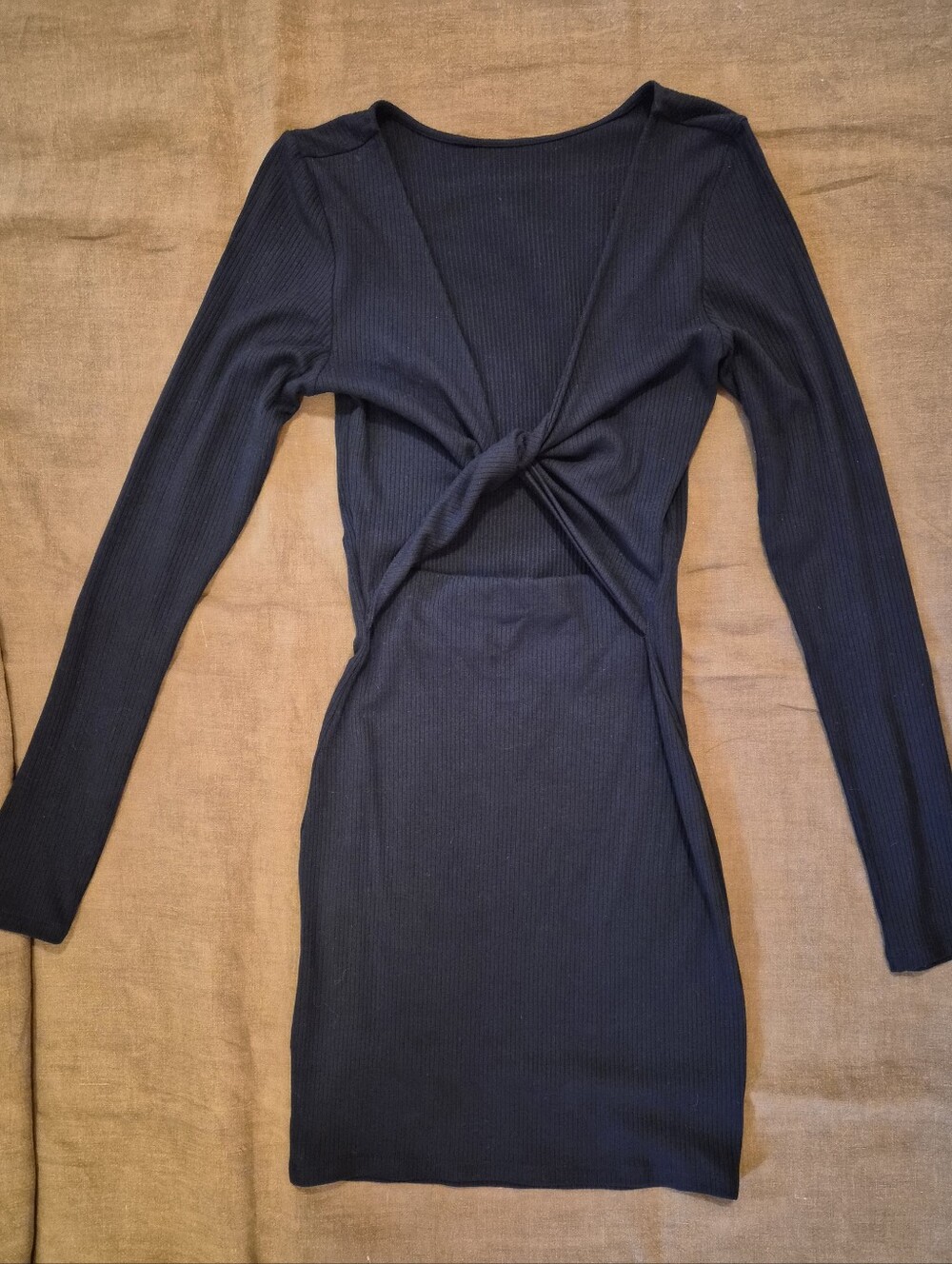 Oak + Fort Long Sleeve Knot Detail Bodycon Mini Dress - Black
